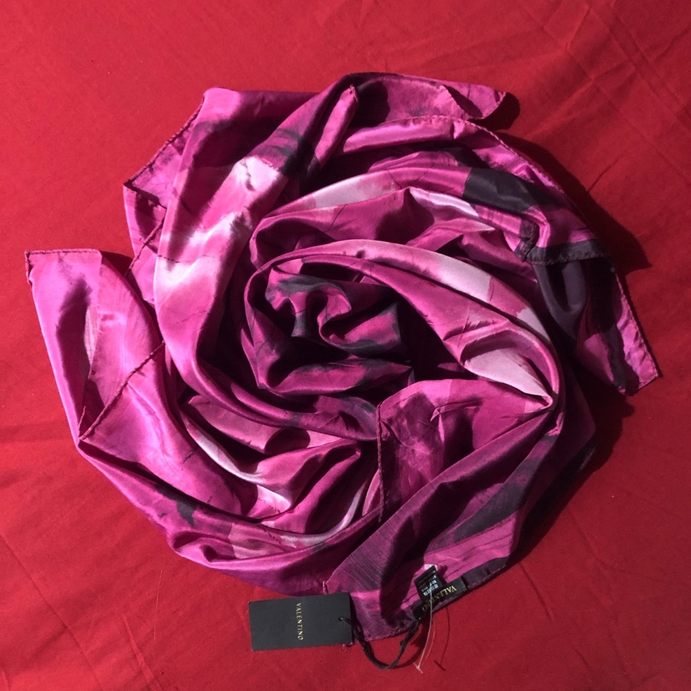 VALENTINO silk scarf - Picture 2 of 5